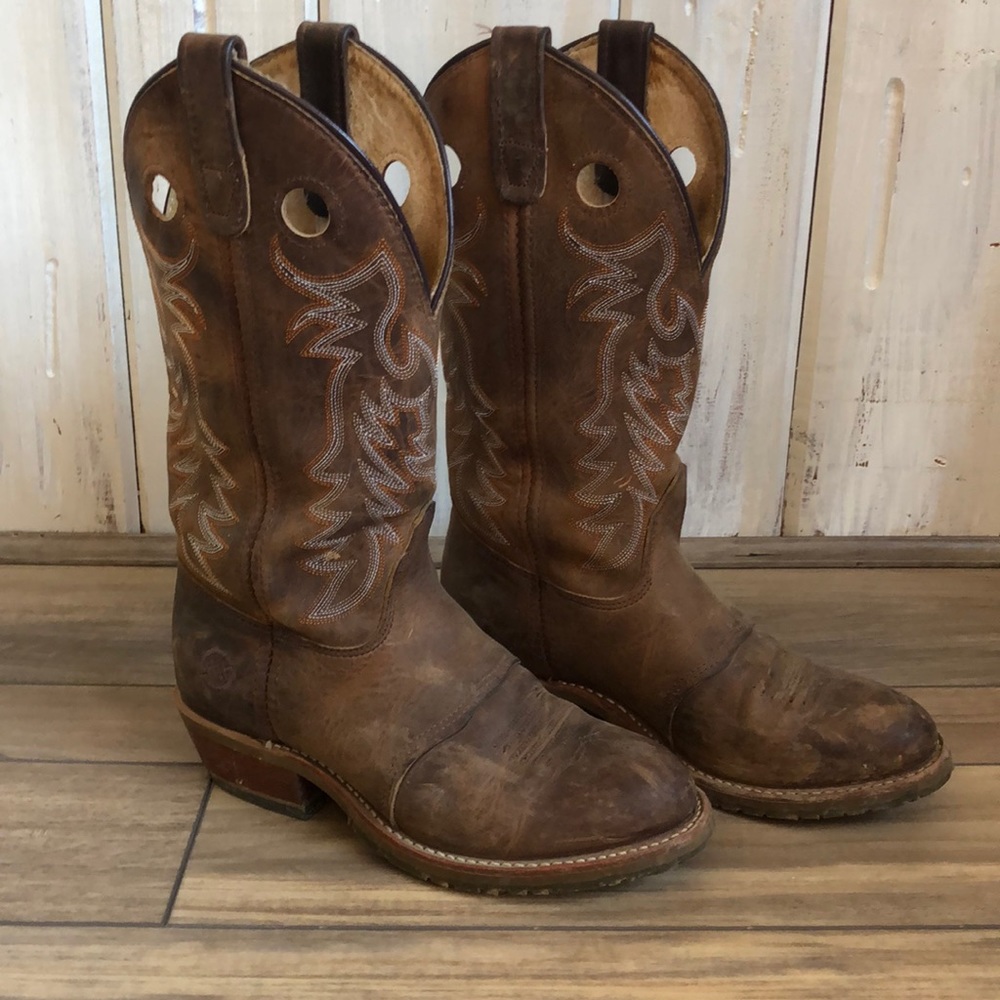 Classic Brown Leather Western Boots for Women